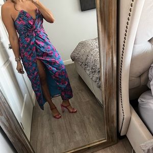 VICI- CLASSY AND FABULOUS STRAPLESS SATIN MIDI DRESS -